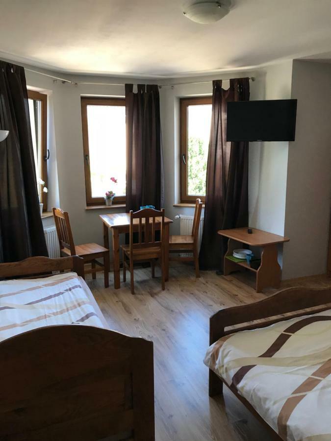 Pokoje Goscinne Magdalena Dziwnowek Luaran gambar