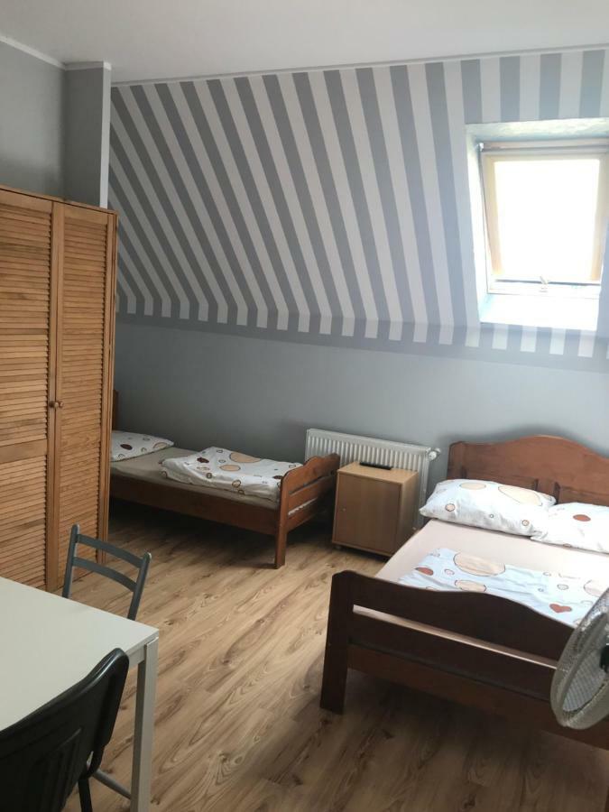 Pokoje Goscinne Magdalena Dziwnowek Luaran gambar